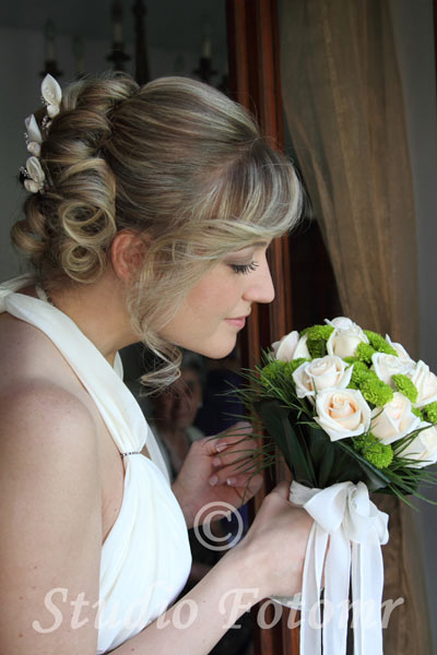 bouquet sposa con crisantemi verdi e rose bouquet sposa con crisantemi verdi e rose